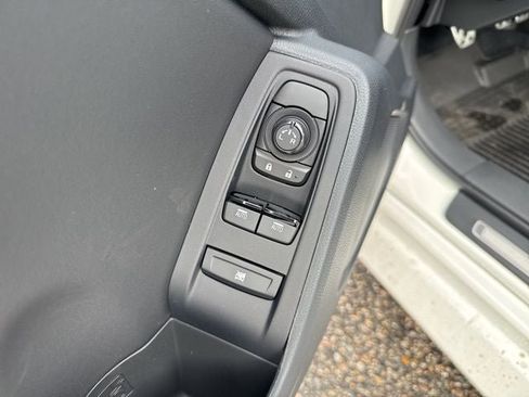 Used 2026 Toyota GR86 Premium w/ Performance Package image 17