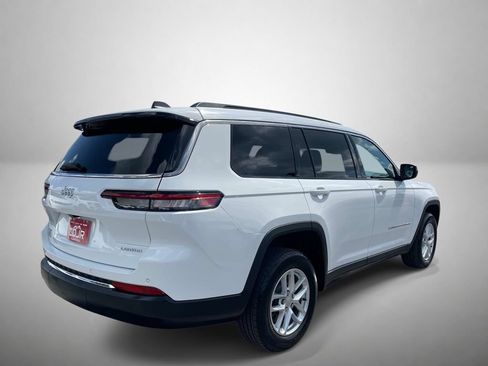 Used 2025 Jeep Grand Cherokee L Laredo w/ Luxury Tech Group I AWD/4WD image 3
