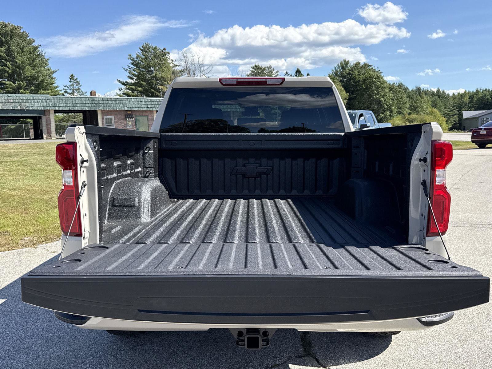 New 2026 Chevrolet Silverado 1500 RST w/ Protection Package AWD/4WD image 9