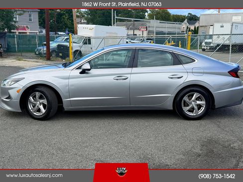 Used 2022 Hyundai Sonata SE FWD image 4
