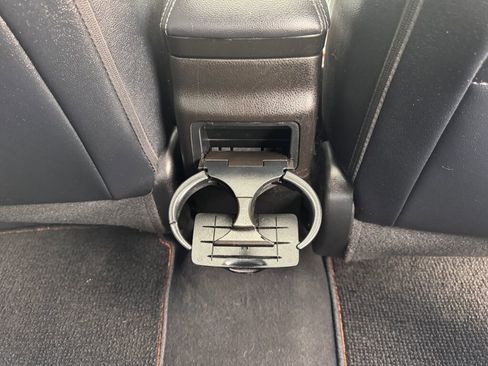 Used 2017 Toyota Corolla SE w/ SE Premium Package image 19