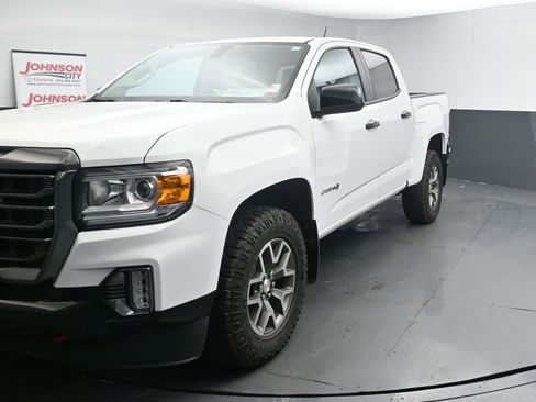 Used 2022 GMC Canyon AT4 w/ Trailering Package image 4