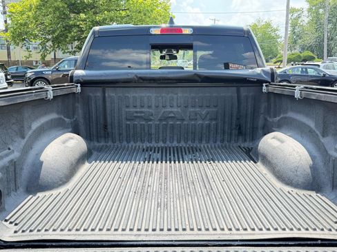 Used 2019 RAM 1500 Big Horn AWD/4WD image 39