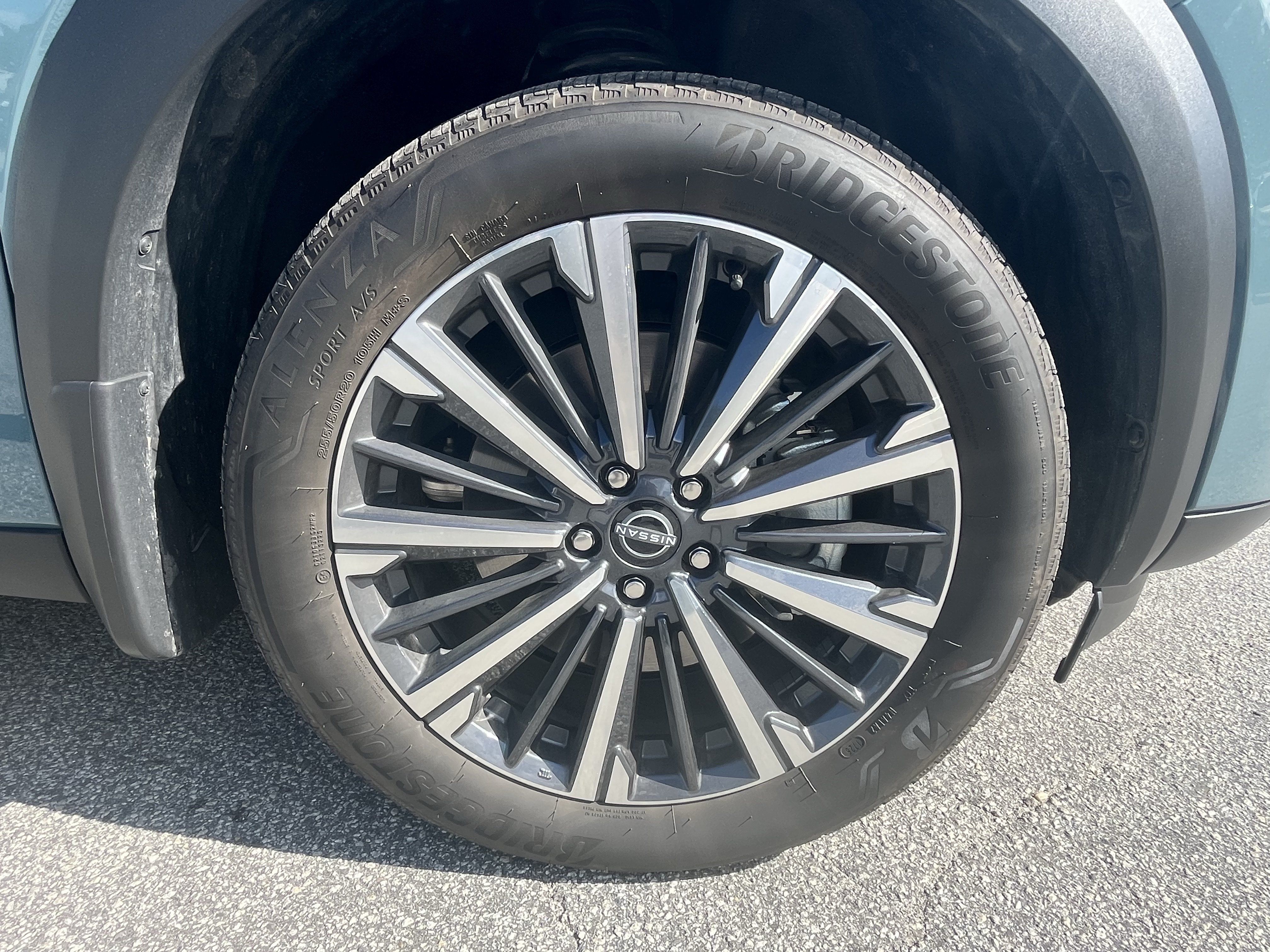 New 2026 Nissan Pathfinder Platinum AWD/4WD image 6