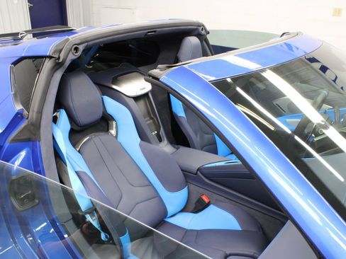 Used 2023 Chevrolet Corvette Stingray Premium Cpe w/ Z51 Performance Package RWD image 47