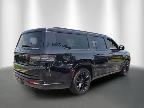 Used 2024 Jeep Grand Wagoneer L Series II w/ Quick Order Packagew 28T AWD/4WD image 5