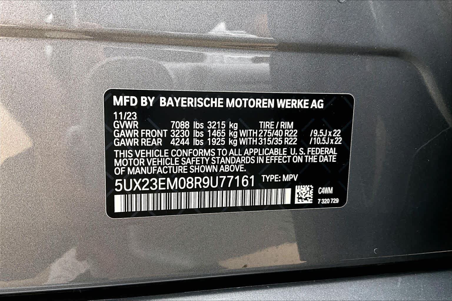 Used 2024 BMW X7 xDrive40i w/ M Sport Package AWD/4WD image 37