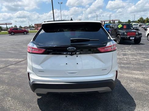 Used 2023 Ford Edge SEL w/ Convenience Package AWD/4WD image 4