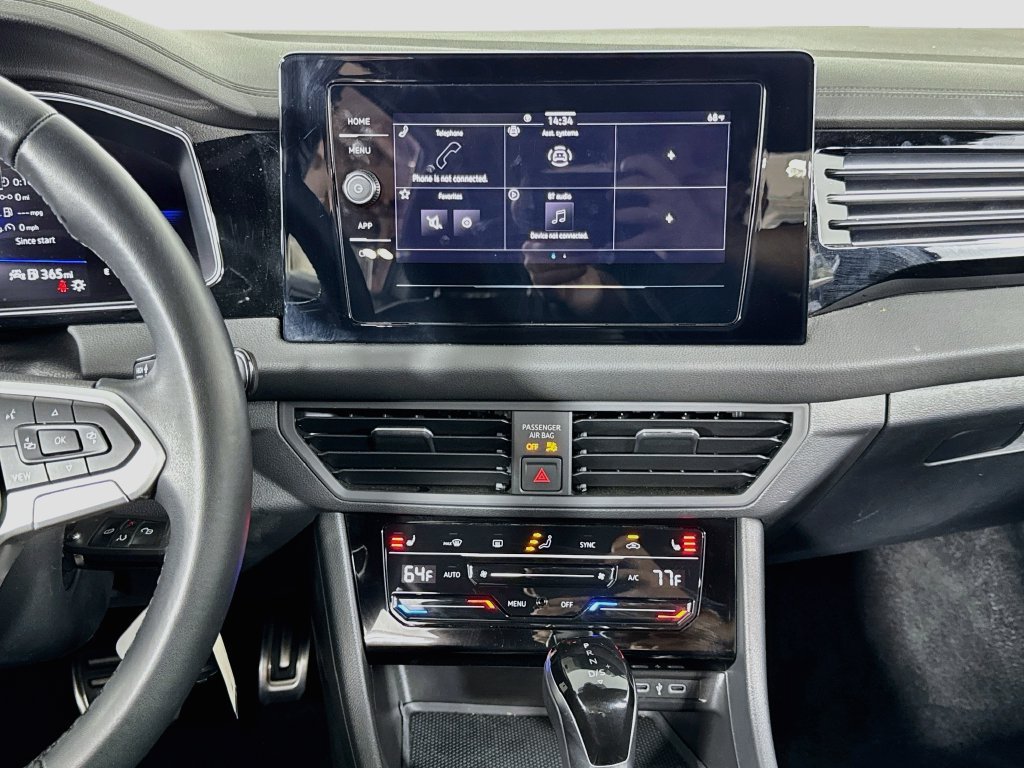 Used 2025 Volkswagen Jetta Sport FWD image 15