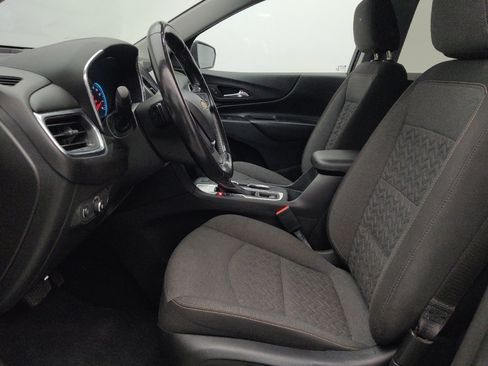 Used 2022 Chevrolet Equinox LT FWD image 17