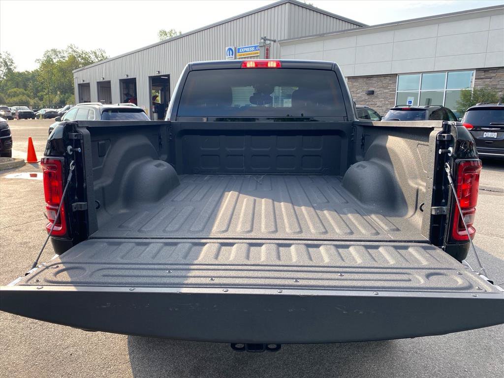 Used 2026 RAM 2500 Big Horn AWD/4WD image 23