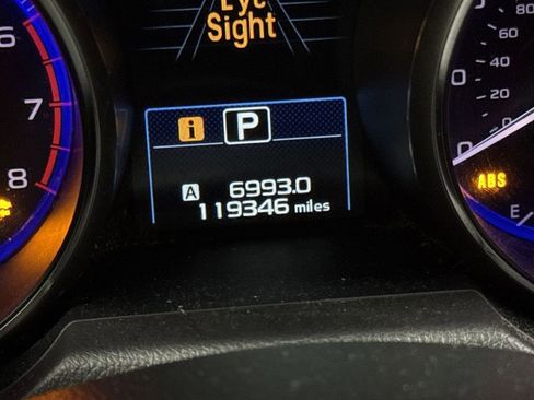 Used 2015 Subaru Legacy 2.5i Premium AWD/4WD image 11