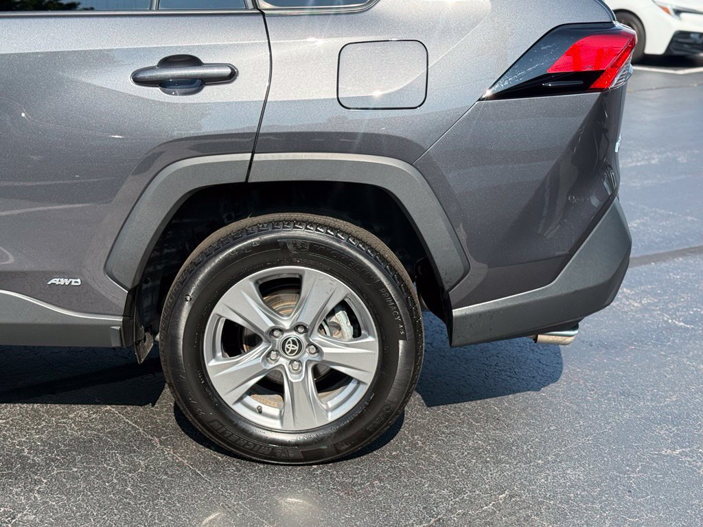 Certified 2024 Toyota RAV4 XLE w/ Convenience Package AWD/4WD image 4