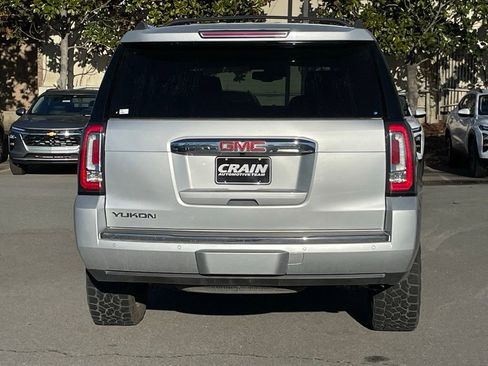 Used 2020 GMC Yukon Denali image 6