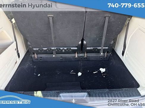 Used 2014 Dodge Grand Caravan American Value Package FWD image 18