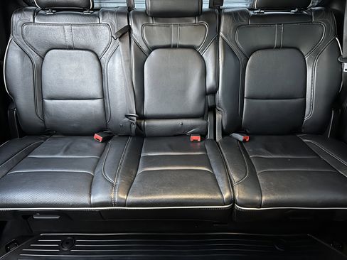 Used 2022 RAM 1500 Limited image 17