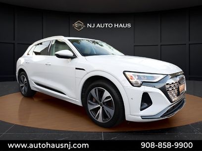 Used 2024 Audi Q8 e-tron Premium Plus w/ Premium Plus Package