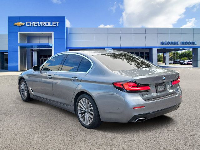 Used 2021 BMW 530i RWD image 3