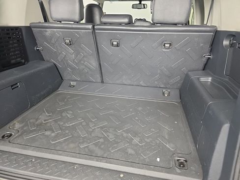 Used 2014 Toyota FJ Cruiser 4WD w/ Convenience Package image 29