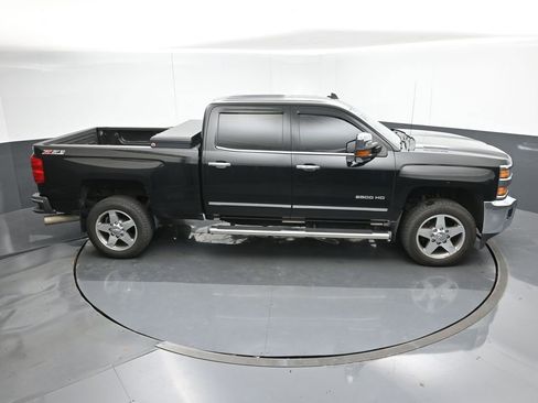 Used 2016 Chevrolet Silverado 2500 LTZ w/ Duramax Plus Package image 12