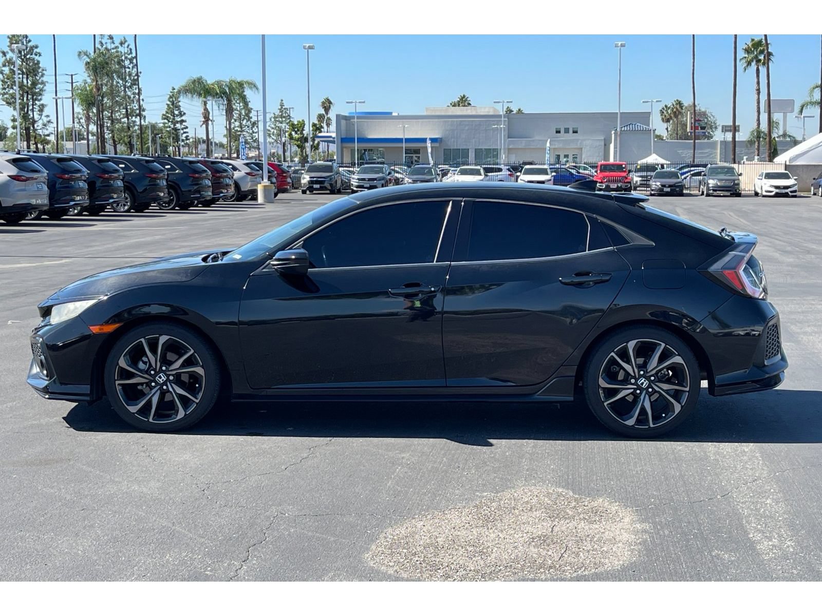 Used 2019 Honda Civic Sport image 2