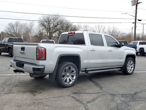 Used 2018 GMC Sierra 1500 Denali w/ Denali Ultimate Package AWD/4WD image 4