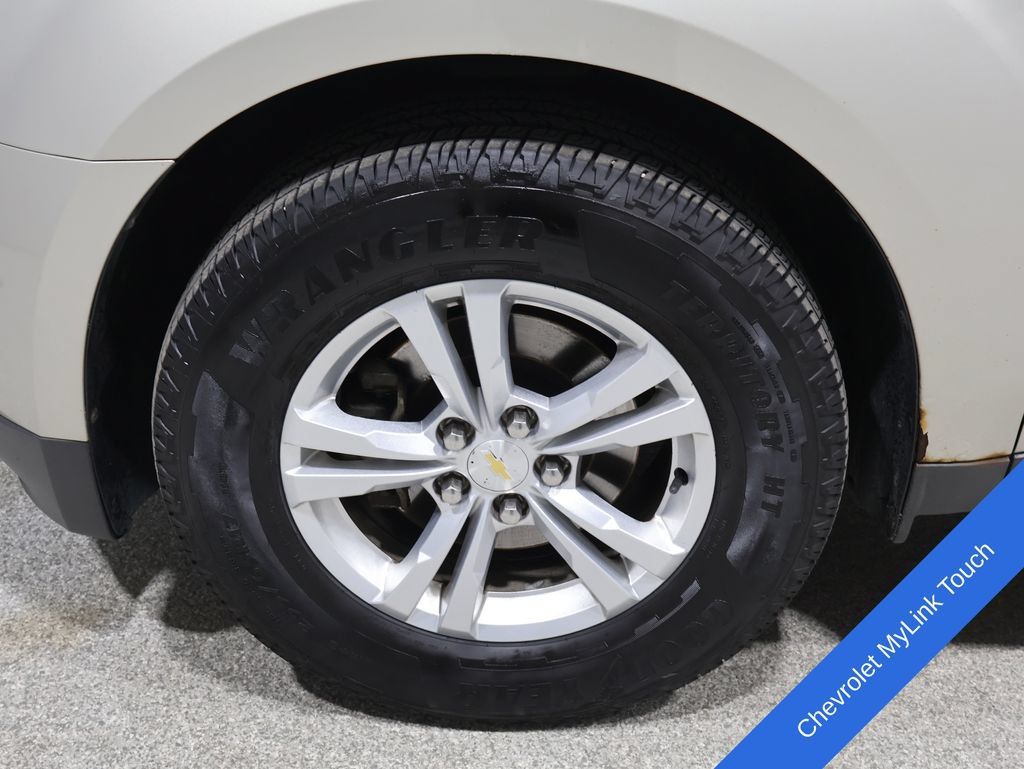 Used 2013 Chevrolet Equinox LT w/ Driver Convenience Package AWD/4WD image 8