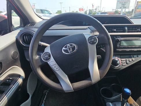 Used 2014 Toyota Prius C Two FWD image 10