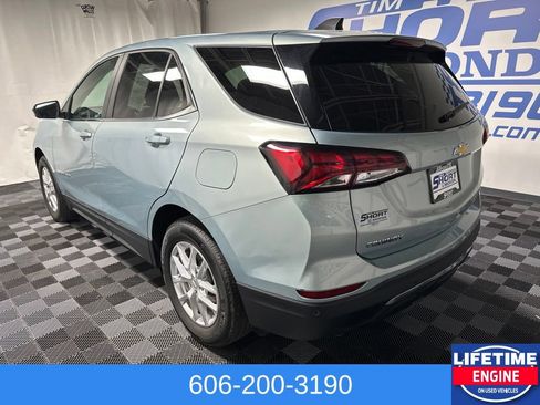 Used 2022 Chevrolet Equinox LT FWD image 3