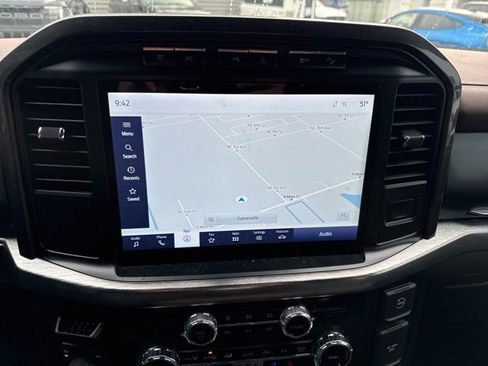 Used 2022 Ford F150 Lariat w/ Equipment Group 502A High image 12