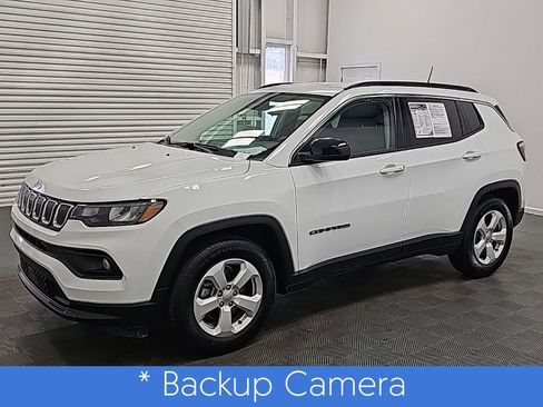 Used 2022 Jeep Compass Latitude image 5