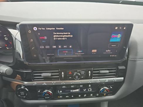 New 2026 Nissan Pathfinder SL FWD image 8