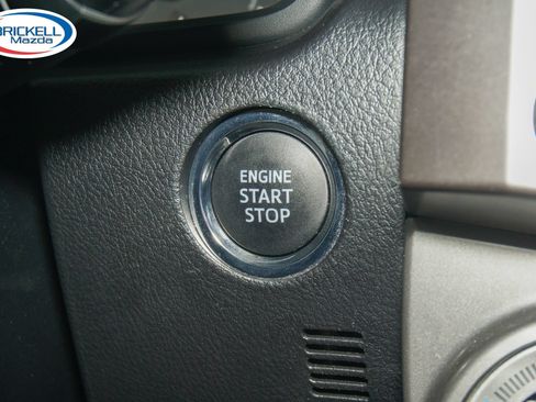 Used 2022 Toyota 4Runner Limited AWD/4WD image 36
