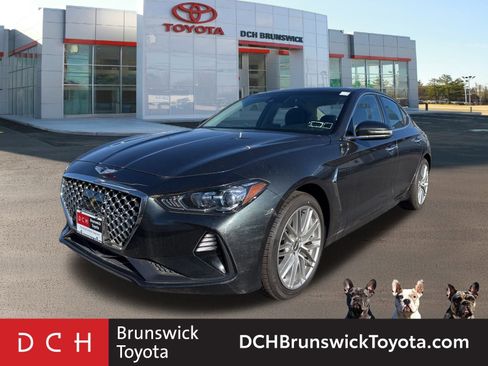 Used 2020 Genesis G70 2.0T image 1