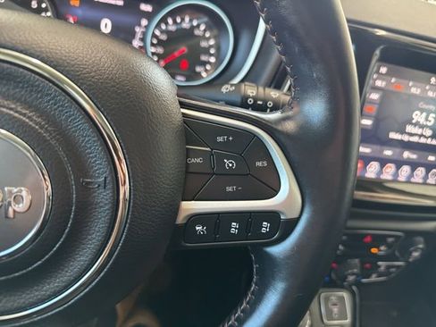 Used 2021 Jeep Compass Limited image 23