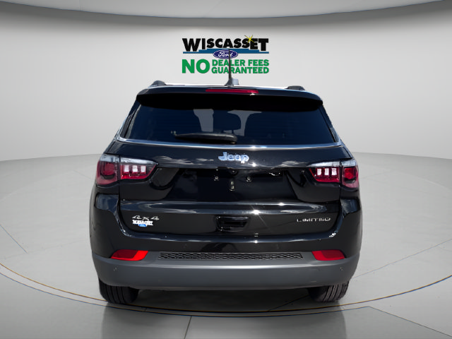 Used 2026 Jeep Compass Limited AWD/4WD image 25