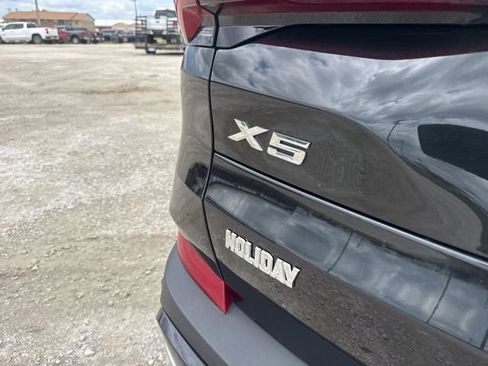 Used 2025 BMW X5 xDrive50e AWD/4WD image 11