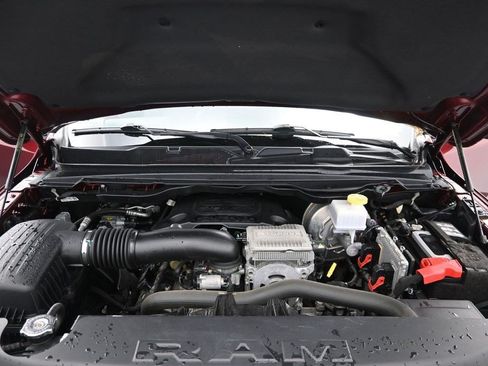 Used 2022 RAM 1500 Big Horn AWD/4WD image 11