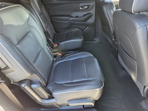 Used 2023 Chevrolet Traverse Premier w/ Redline Edition image 14