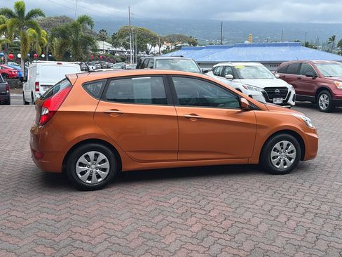 Used 2017 Hyundai Accent SE FWD image 5