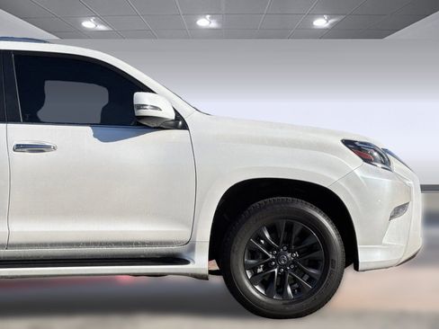 Used 2023 Lexus GX 460 Premium image 35
