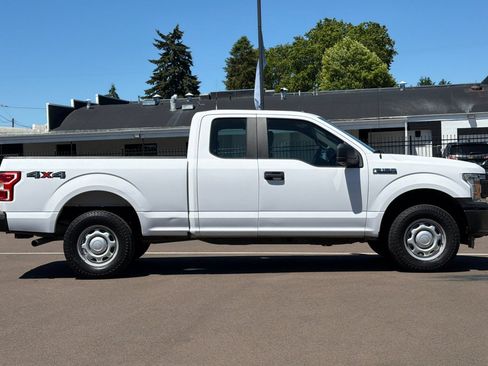 Used 2018 Ford F150 XL w/ Equipment Group 101A Mid AWD/4WD image 3