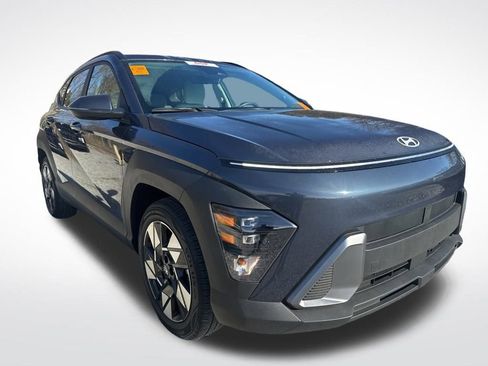 Used 2025 Hyundai Kona SEL image 10