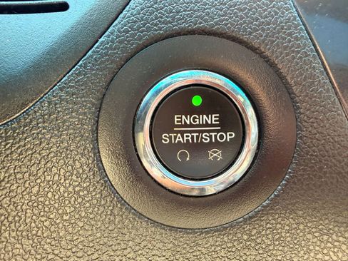 Used 2016 Ford Explorer Sport image 16