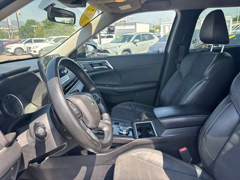 Used 2022 Mitsubishi Outlander SE FWD image 10