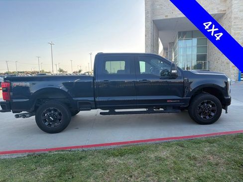 Used 2024 Ford F250 Lariat w/ Lariat Ultimate Package AWD/4WD image 8