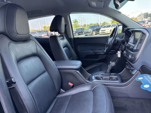 Used 2018 Chevrolet Colorado Z71 AWD/4WD image 16