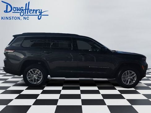 New 2025 Jeep Grand Cherokee L Laredo image 6