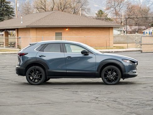 Used 2022 MAZDA CX-30 AWD 2.5 S w/ Preferred Package image 4