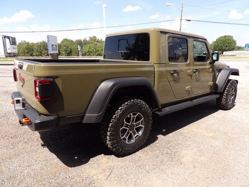 New 2026 Jeep Gladiator Mojave w/ Safety Group AWD/4WD image 4